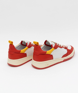 Oncept Phoenix Sneaker - Retro Red