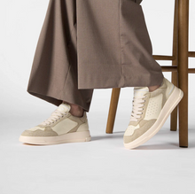 Load image into Gallery viewer, Ghōud Tweener Low Sneaker - Cream Platinum Glitter

